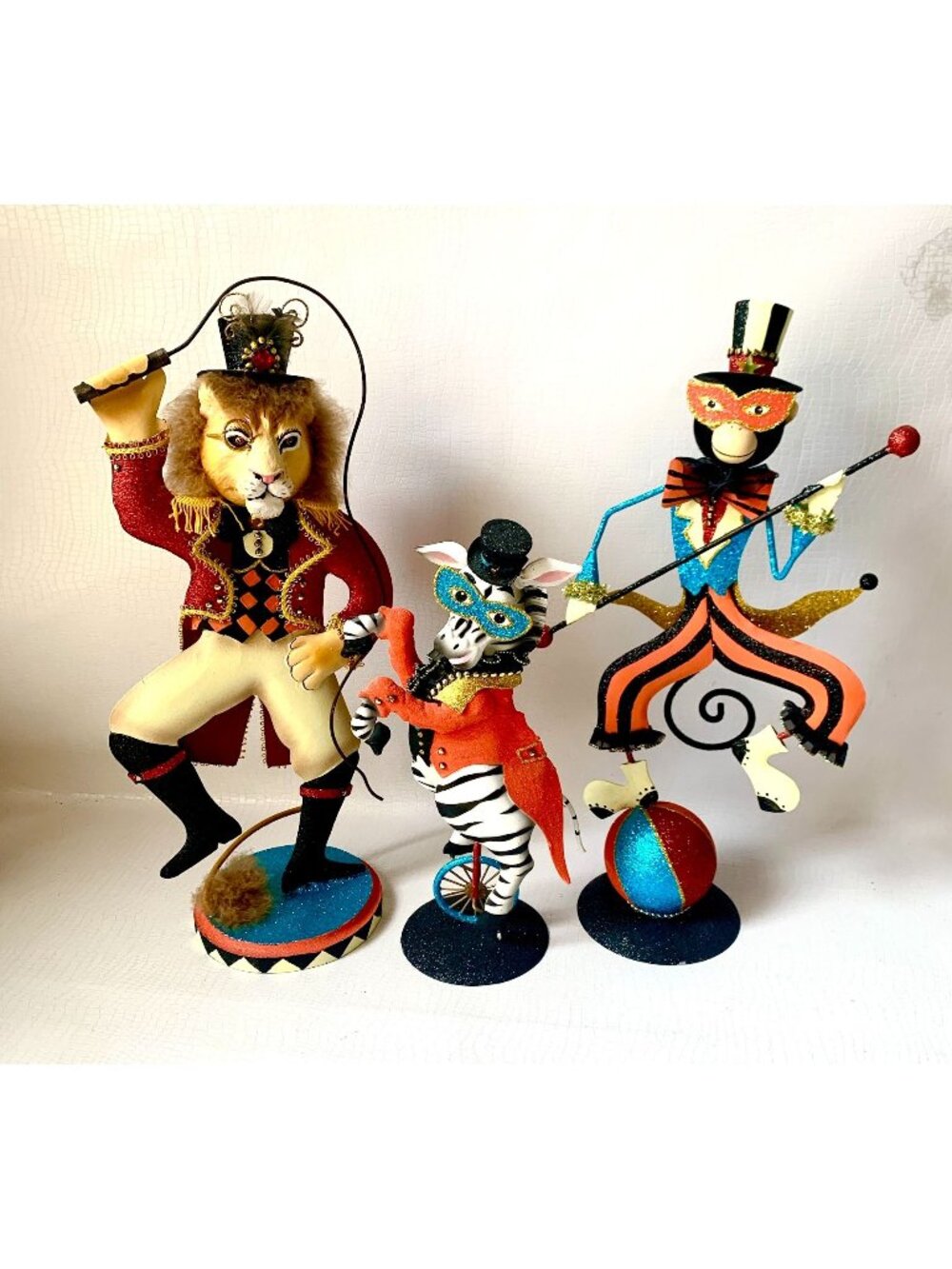 3 Pier 1 Halloween Enchanted Circus Sculptures Lion Tamer Circus Zebra & Monkey